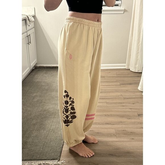FREE PEOPLE Movement All Star Logo Pants in Pink Sand Size Medium - Picture 2 of 12